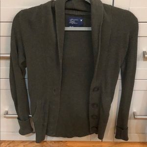 AE Hunter green cardigan